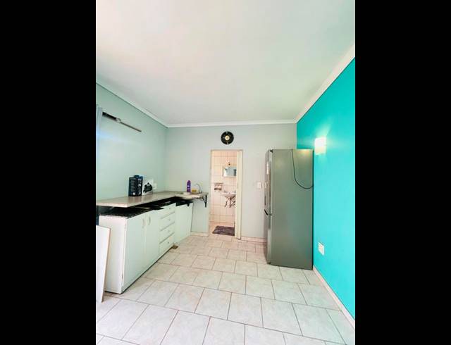 3 BEDROOM HOUSE FOR SALE IN YELLOWWOOD PARK